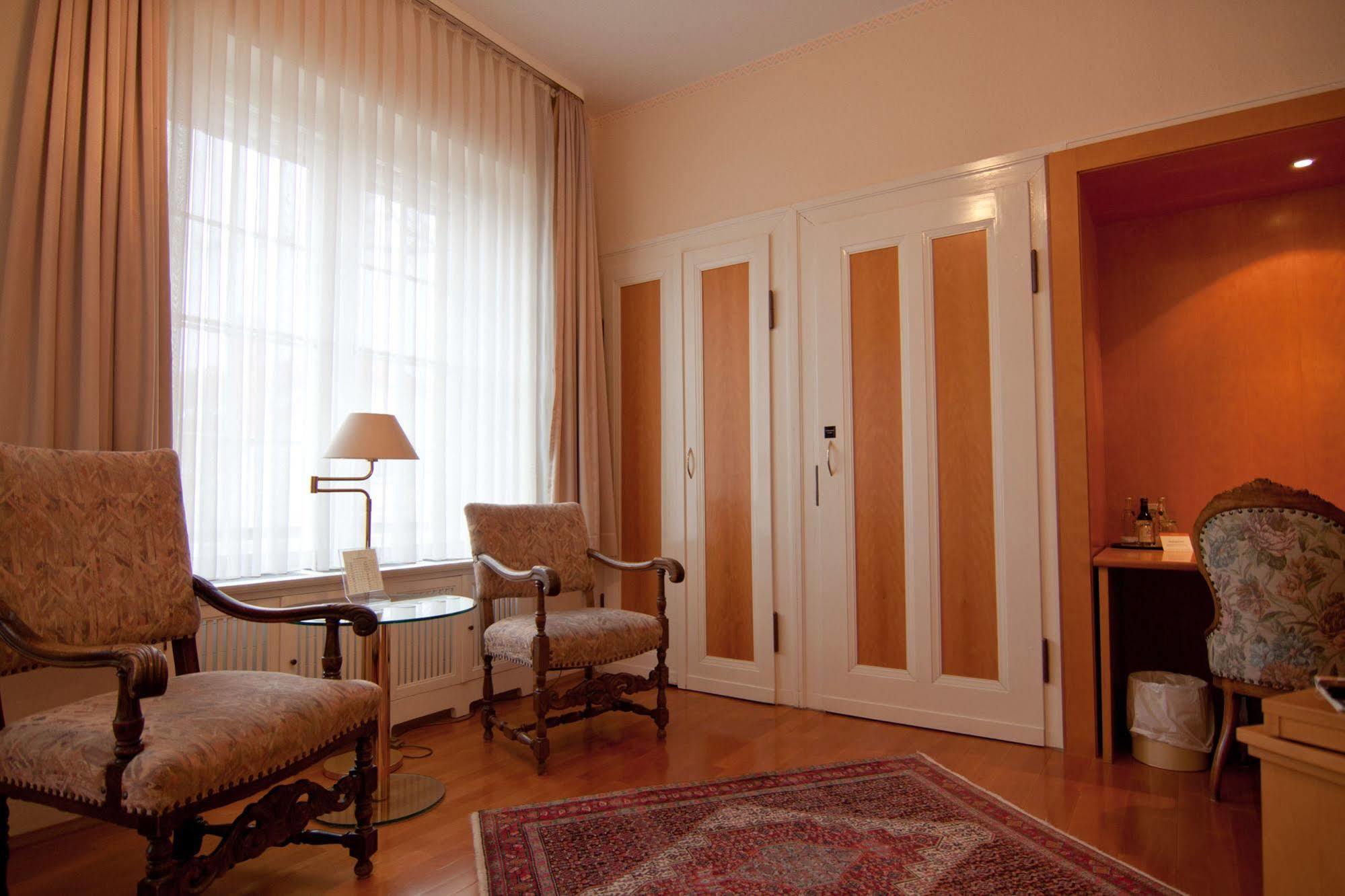 Parkhotel Unter Den Linden Hotel 4*
